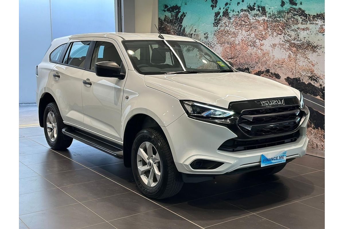 2023 Isuzu MU-X LS-M