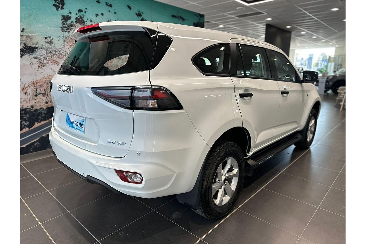 2023 Isuzu MU-X LS-M