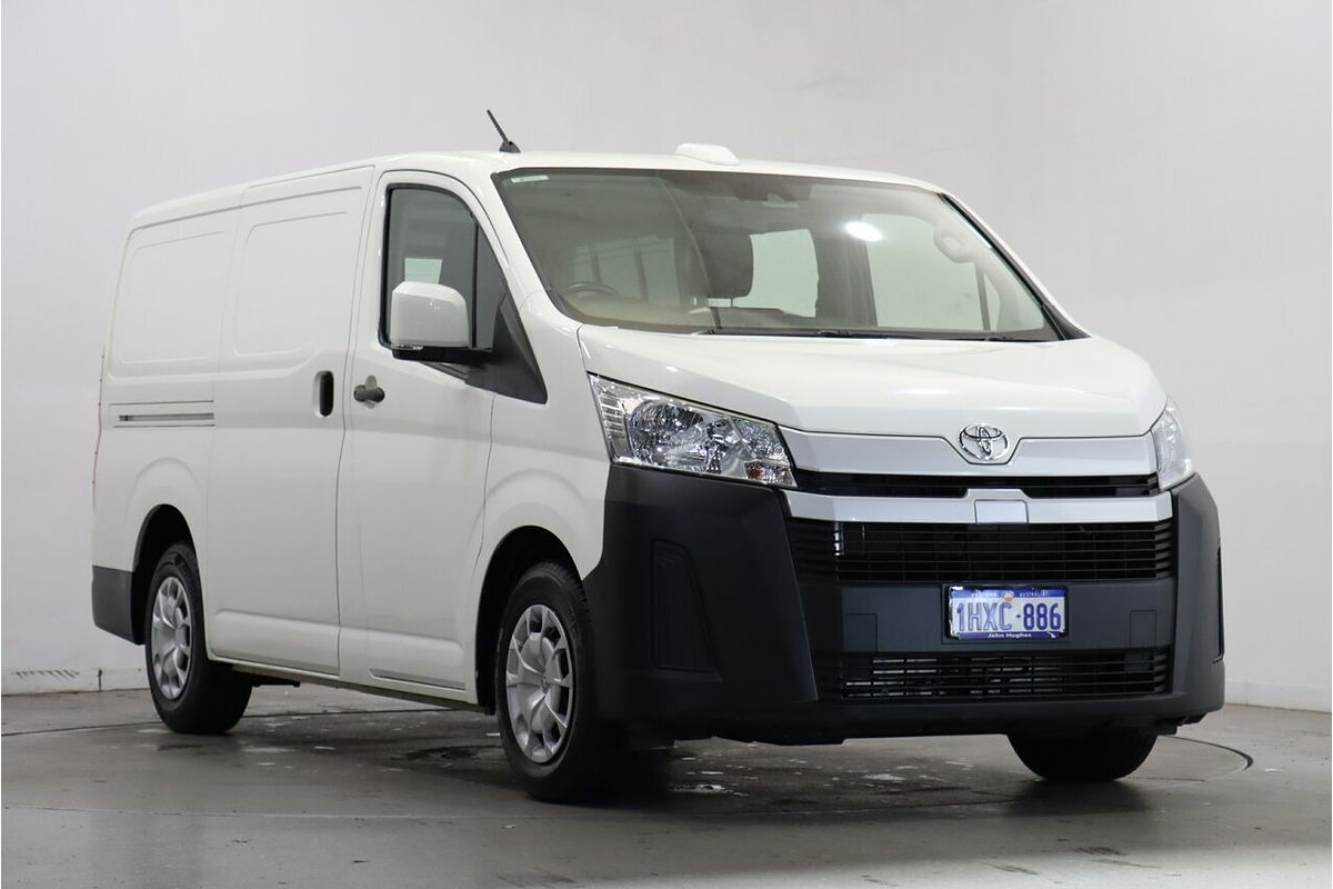 2023 Toyota Hiace GDH300R