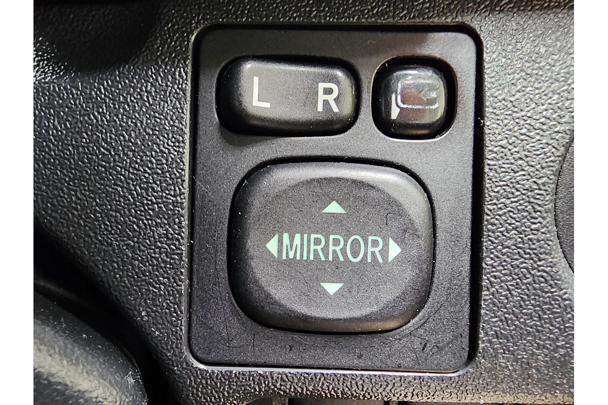 2018 Toyota Hiace  GDH206V