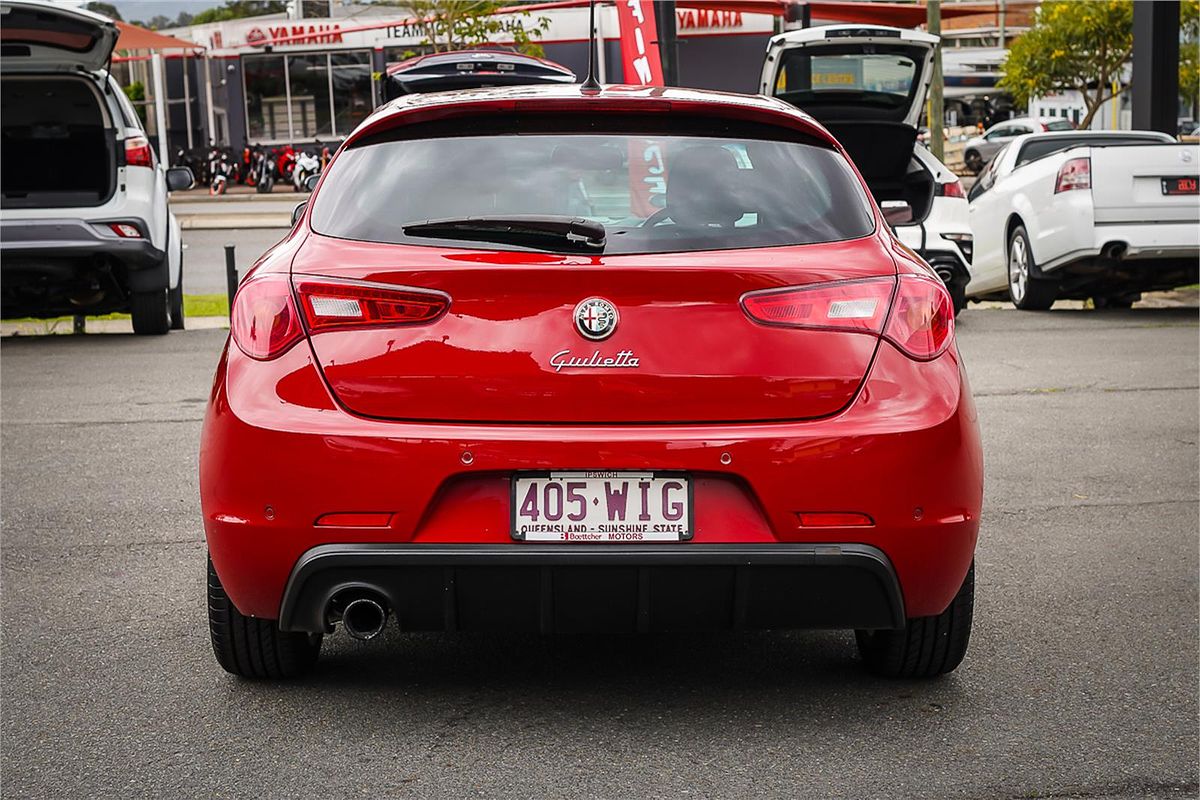 2015 Alfa Romeo Giulietta Sprint Series 1