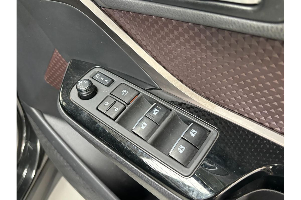 2018 Toyota C-HR HYBRID G ZYX10