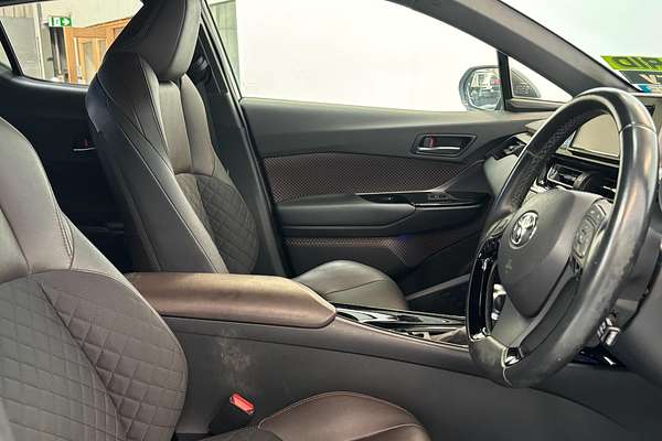 2018 Toyota C-HR HYBRID G ZYX10