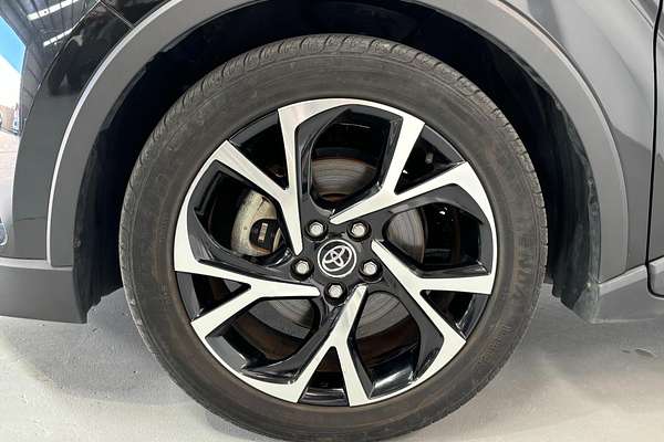 2018 Toyota C-HR HYBRID G ZYX10
