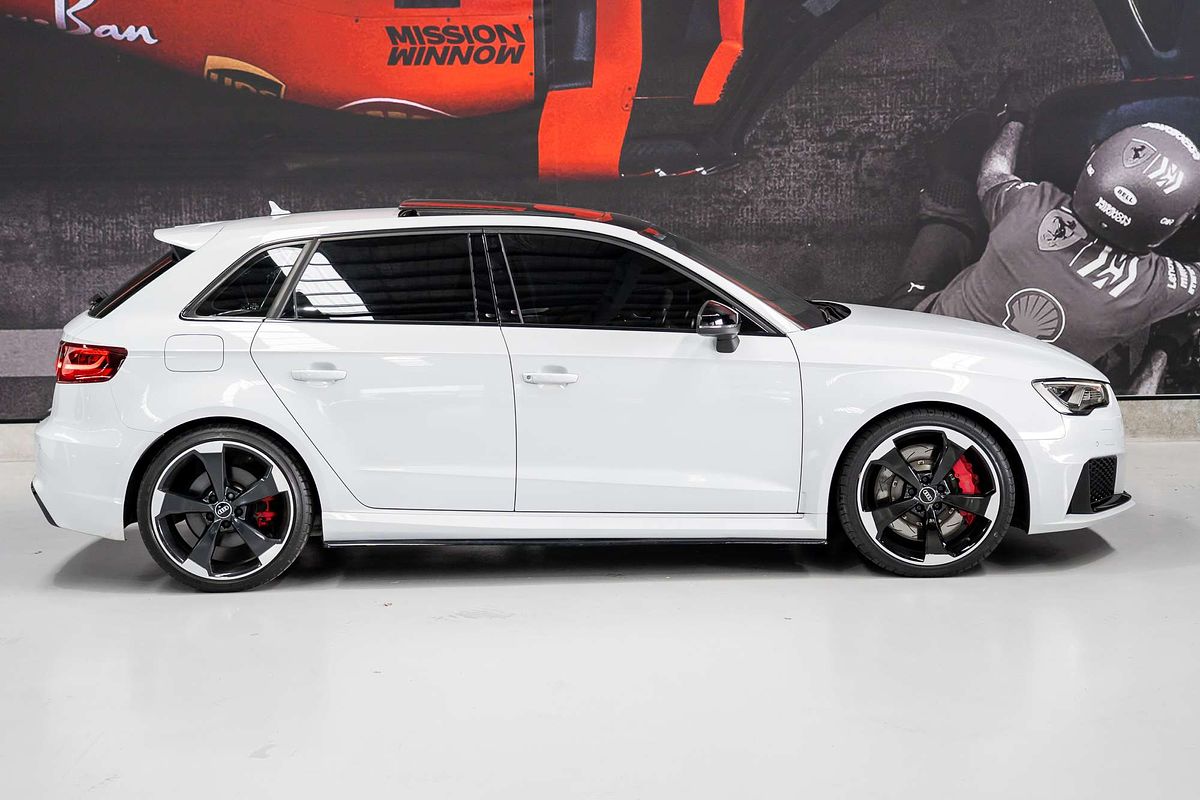 2015 Audi RS3  8V