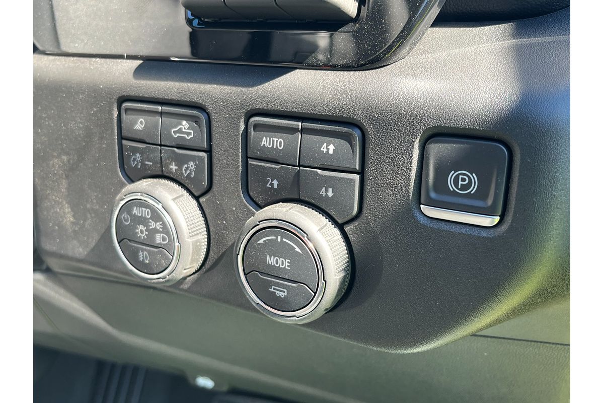 2024 Chevrolet Silverado 1500 LTZ Premium W/Tech Pack T1 4X4