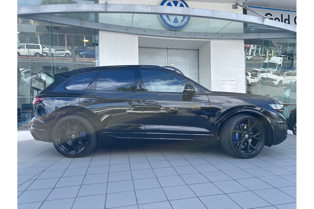 2023 Volkswagen Touareg R RC