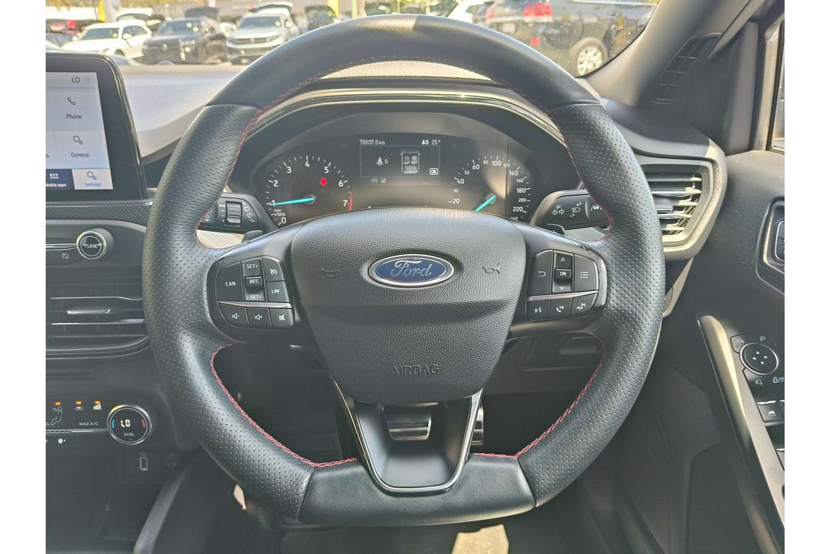 2020 Ford Focus ST-Line SA