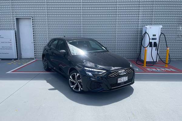 2024 Audi A3 40 TFSI S line GY