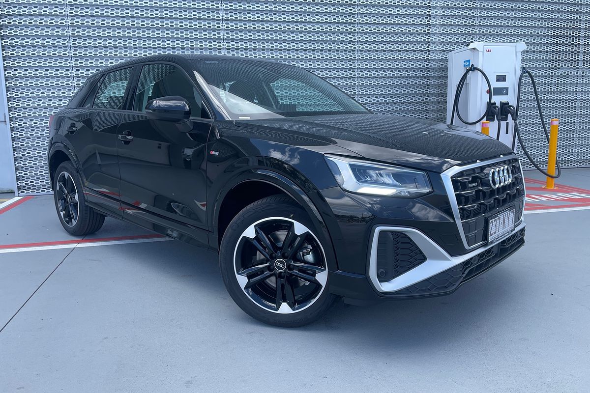 2024 Audi Q2 40 TFSI S line GA