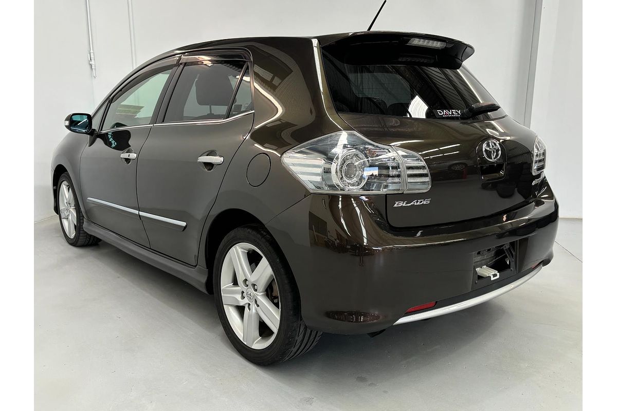 2011 Toyota BLADE MASTER G GRE156