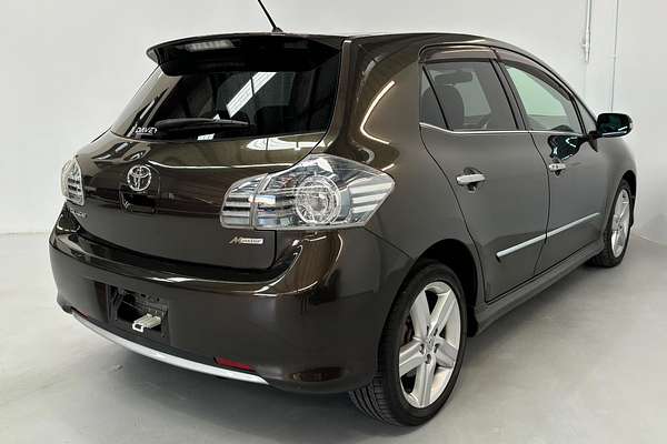 2011 Toyota BLADE MASTER G GRE156
