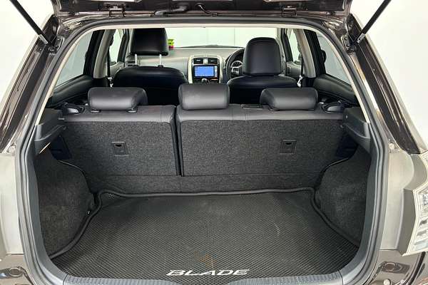 2011 Toyota BLADE MASTER G GRE156
