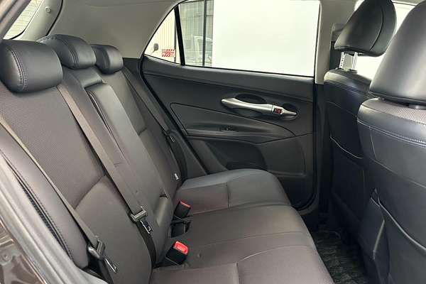 2011 Toyota BLADE MASTER G GRE156