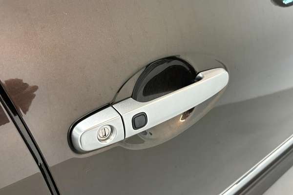 2011 Toyota BLADE MASTER G GRE156
