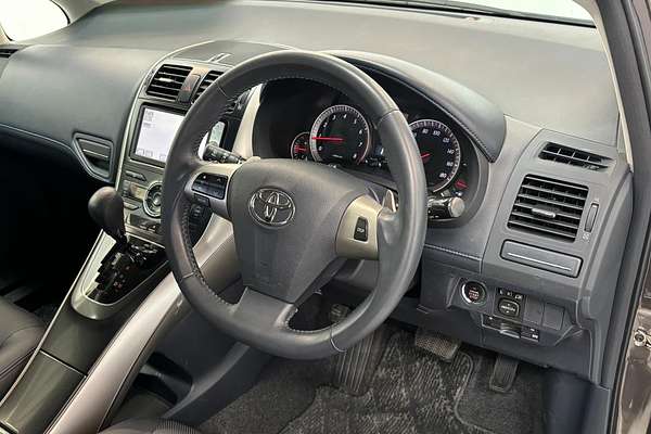 2011 Toyota BLADE MASTER G GRE156
