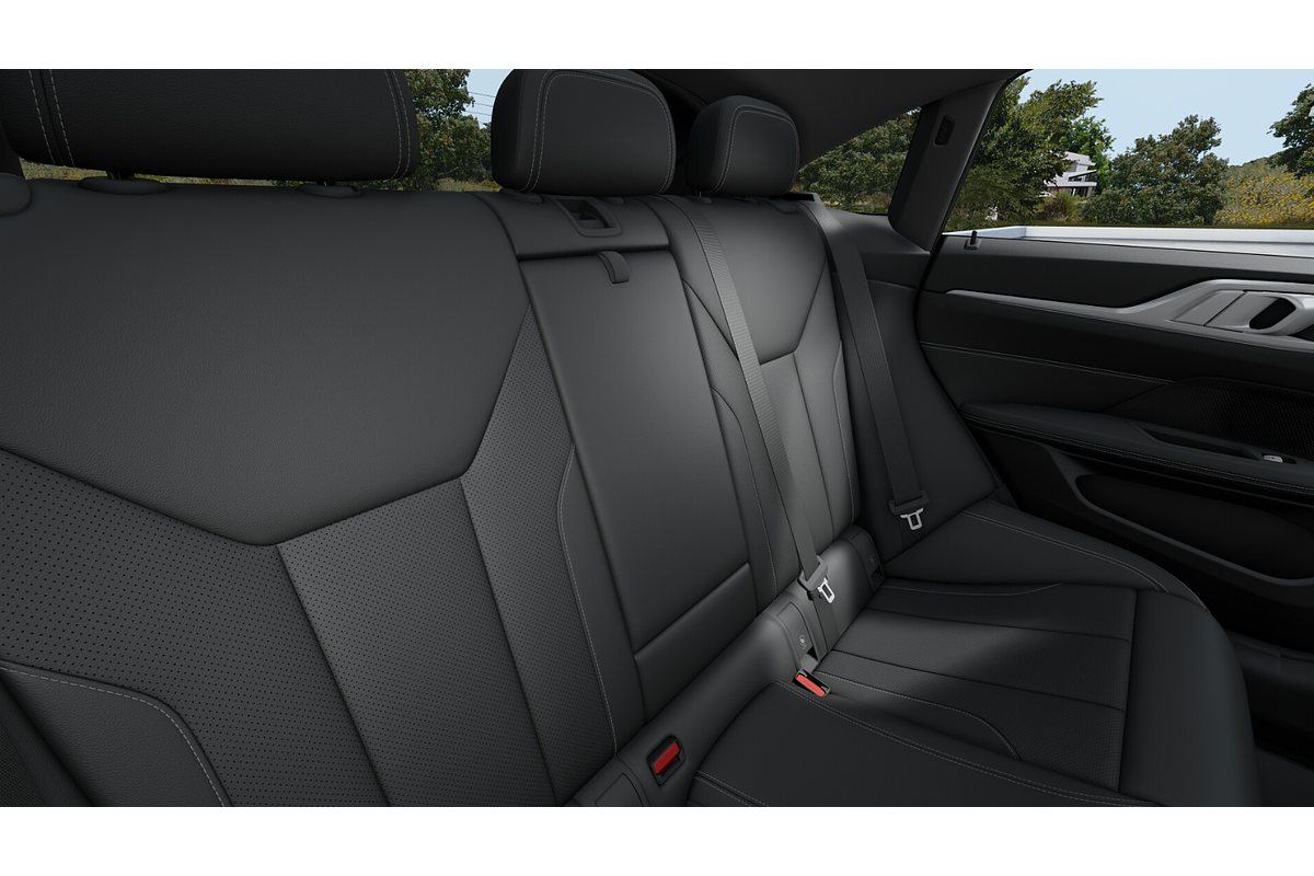 2024 BMW i4 eDrive35 G26