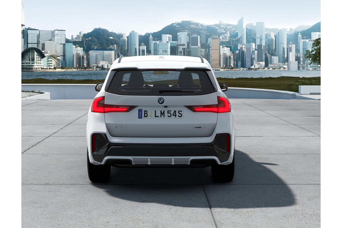 2024 BMW iX1 xDrive30 M Sport U11