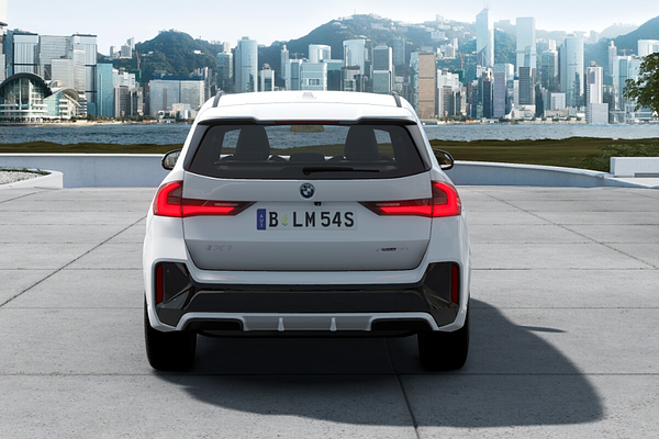 2024 BMW iX1 xDrive30 M Sport U11