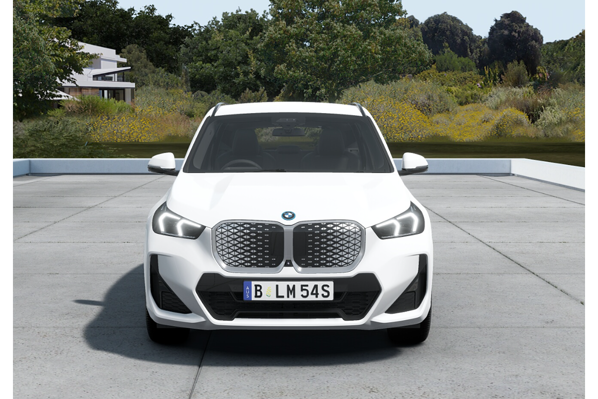 2024 BMW iX1 xDrive30 M Sport U11