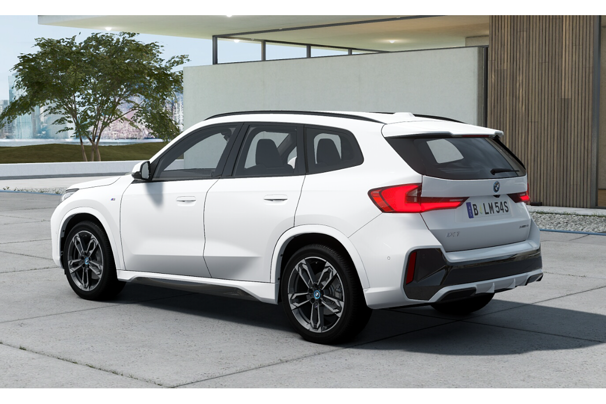 2024 BMW iX1 xDrive30 M Sport U11