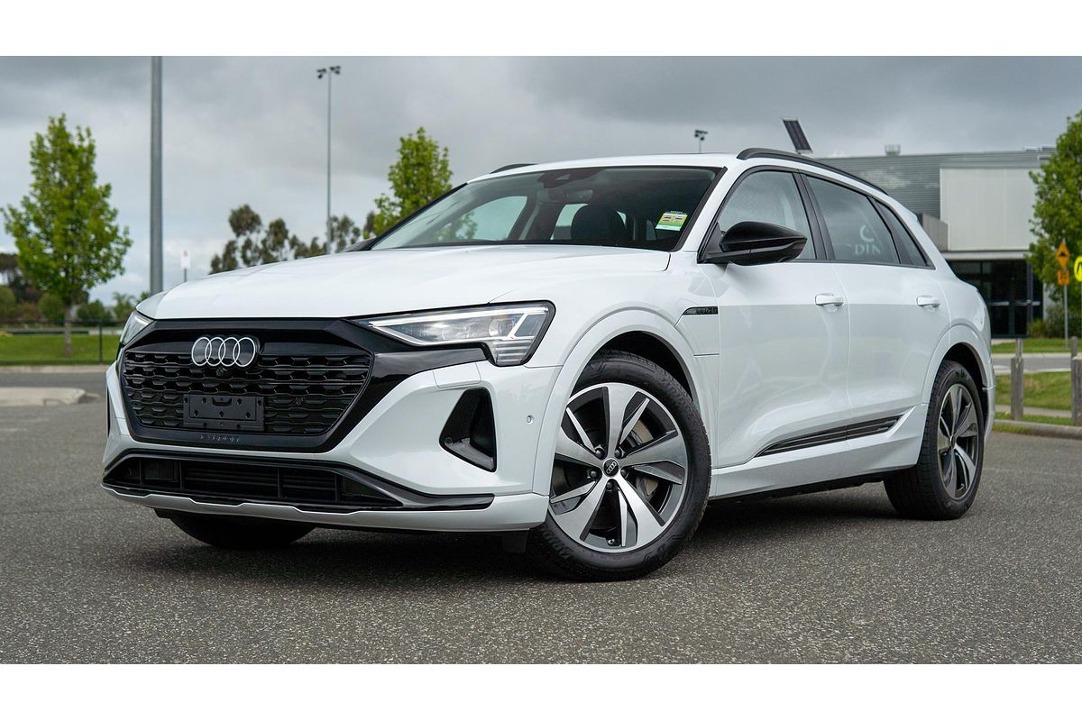 2024 Audi Q8 e-tron 50 GE