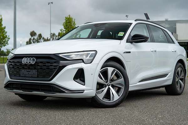 2024 Audi Q8 e-tron 50 GE