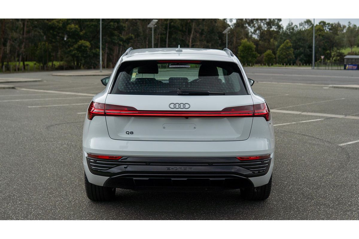 2024 Audi Q8 e-tron 50 GE