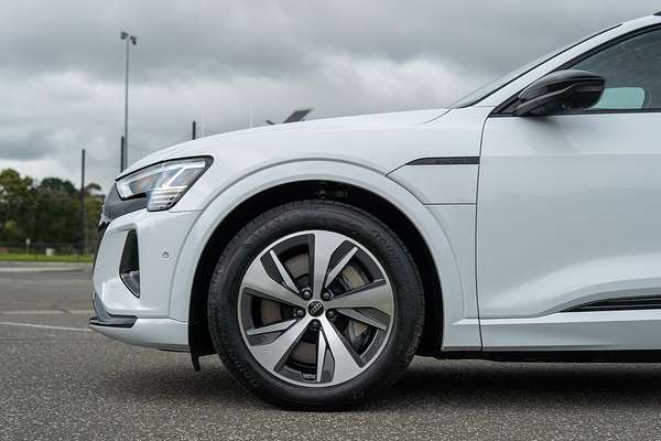 2024 Audi Q8 e-tron 50 GE