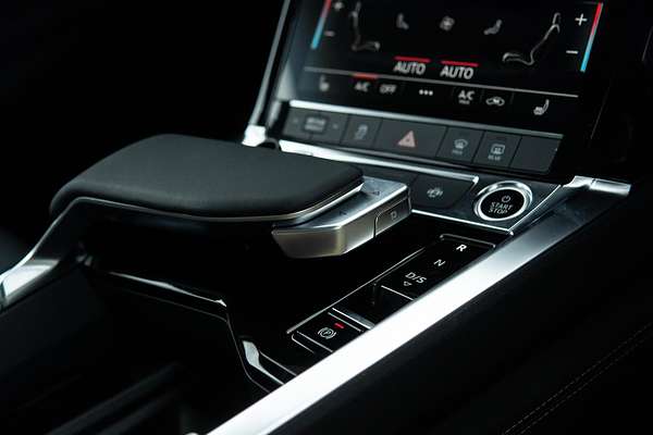 2024 Audi Q8 e-tron 50 GE