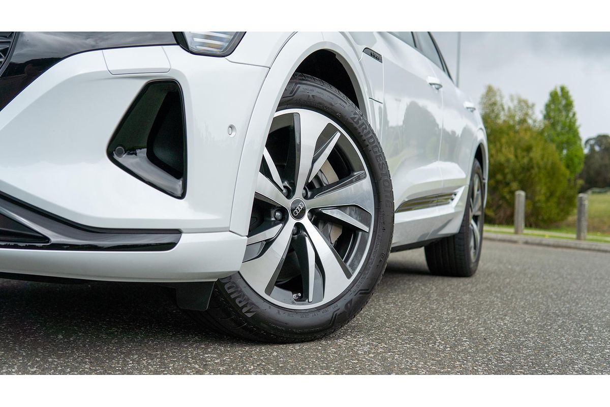 2024 Audi Q8 e-tron 50 GE