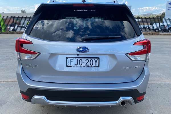 2024 Subaru Forester 2.5i-S S5