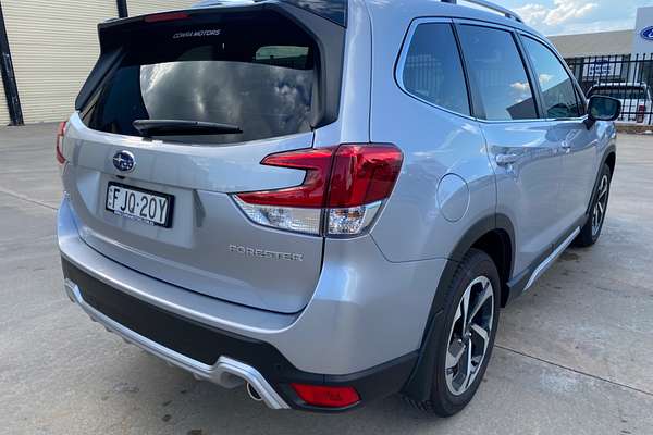 2024 Subaru Forester 2.5i-S S5