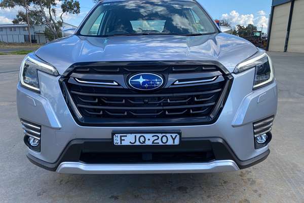 2024 Subaru Forester 2.5i-S S5