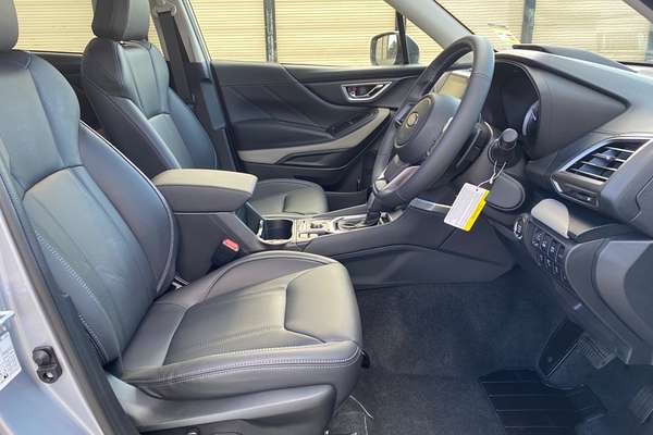 2024 Subaru Forester 2.5i-S S5