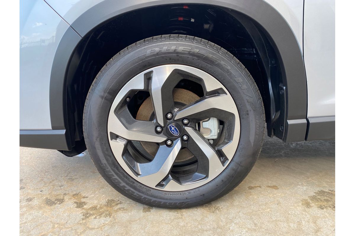 2024 Subaru Forester 2.5i-S S5