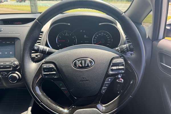 2017 Kia Cerato Sport YD