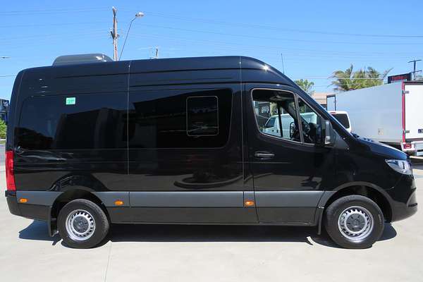 2024 Mercedes-Benz Sprinter 415 Transfer VS30