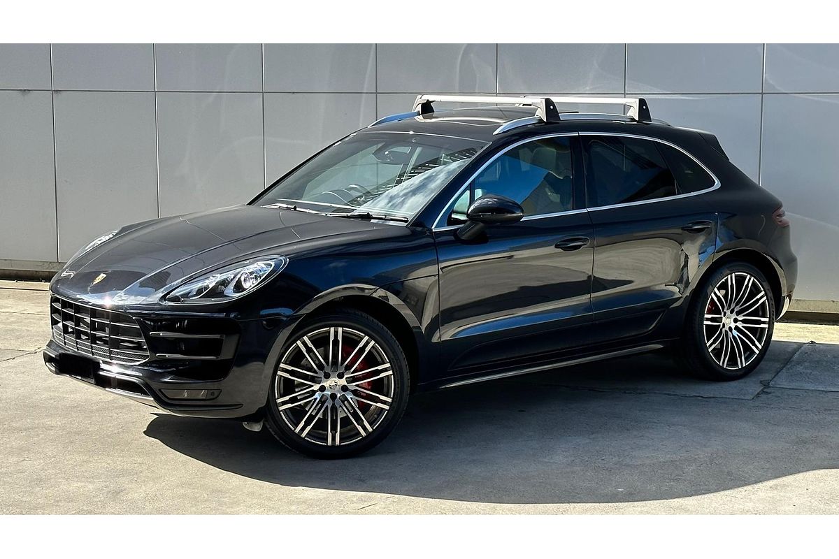 2016 Porsche Macan Turbo 95B