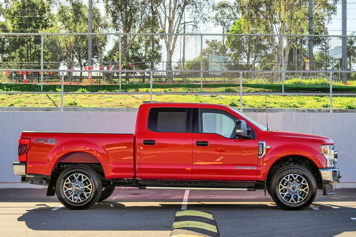 2022 Ford F250 XLT 4X4