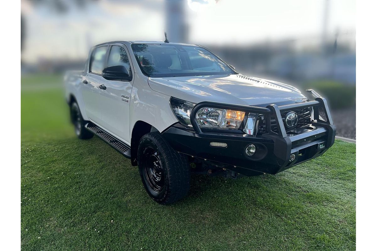 2020 Toyota Hilux SR GUN126R 4X4