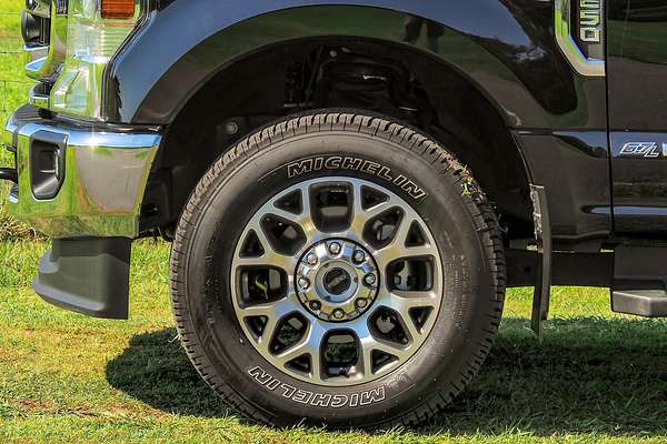2022 Ford F250 XLT 4X4