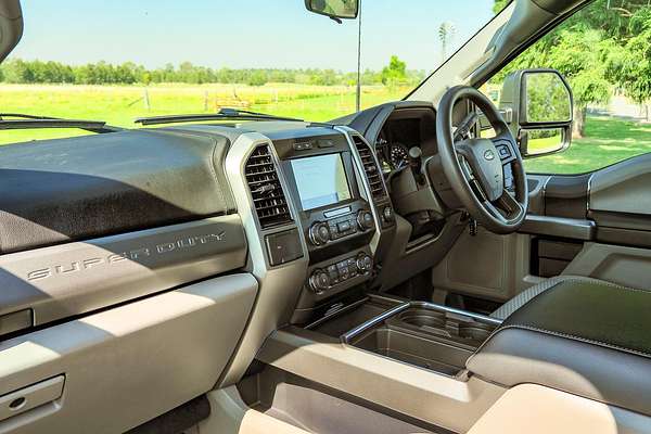 2022 Ford F250 XLT 4X4