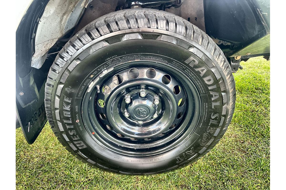 2020 Toyota Hilux SR GUN126R 4X4