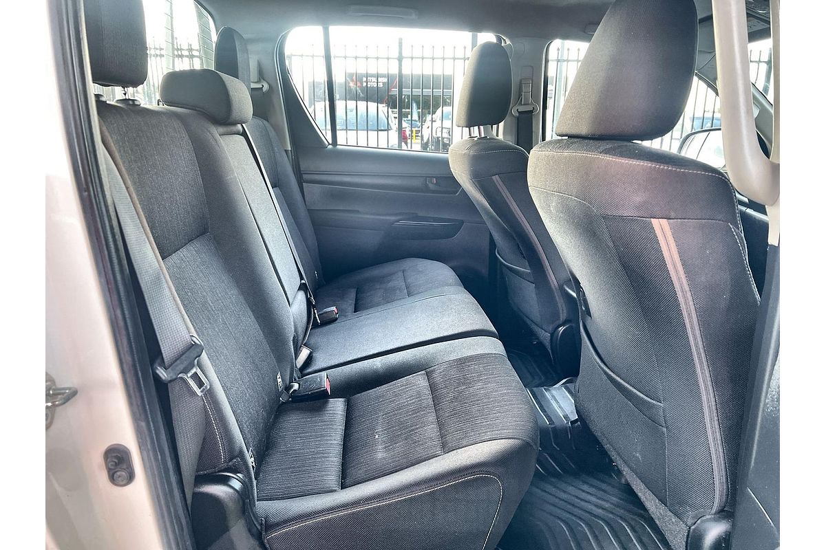 2020 Toyota Hilux SR GUN126R 4X4