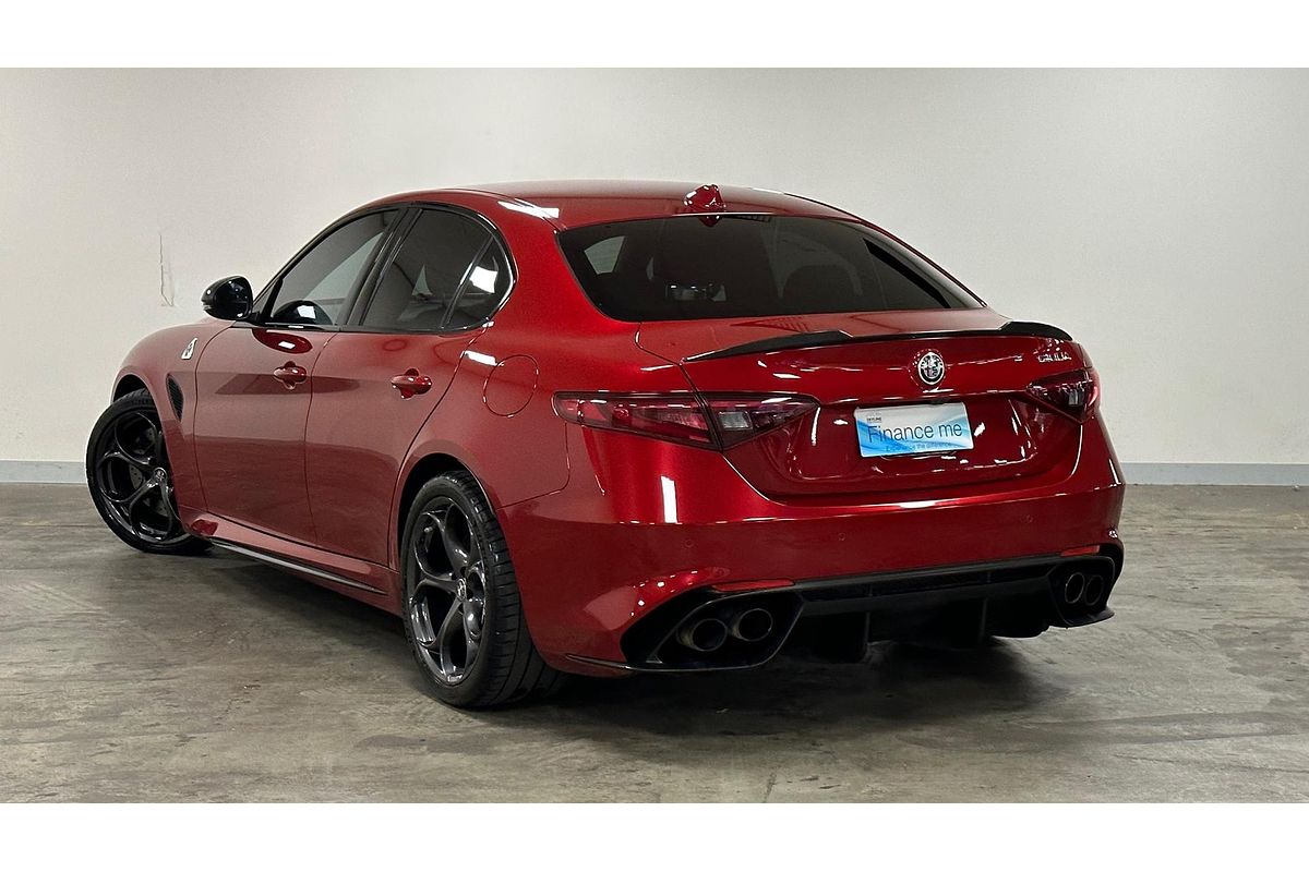 2018 Alfa Romeo Giulia Quadrifoglio