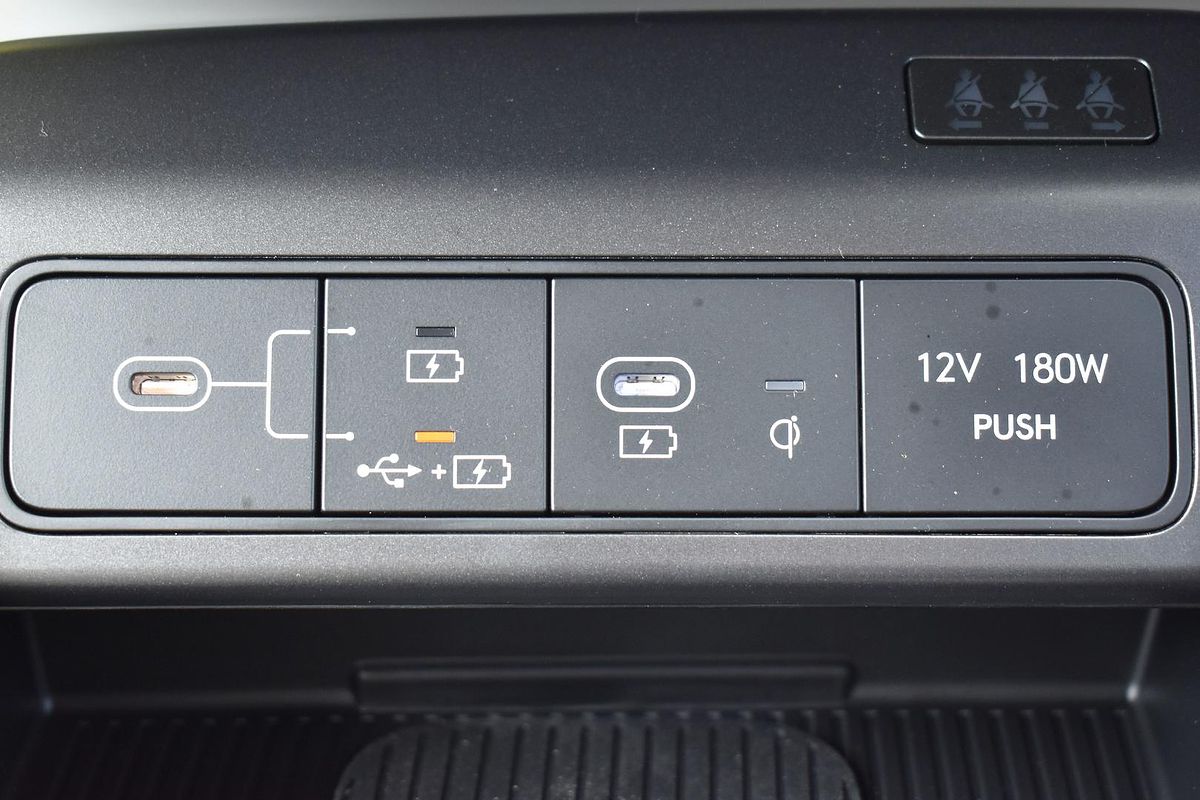 2024 Hyundai Kona Premium SX2.V2