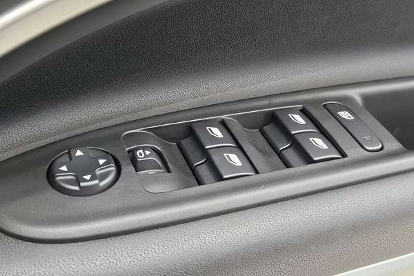 2024 Jeep Avenger Limited JJ