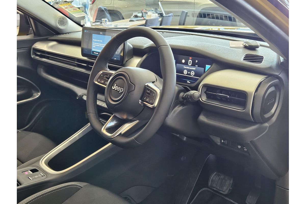 2024 Jeep Avenger Limited JJ