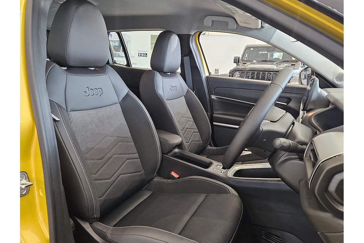 2024 Jeep Avenger Limited JJ
